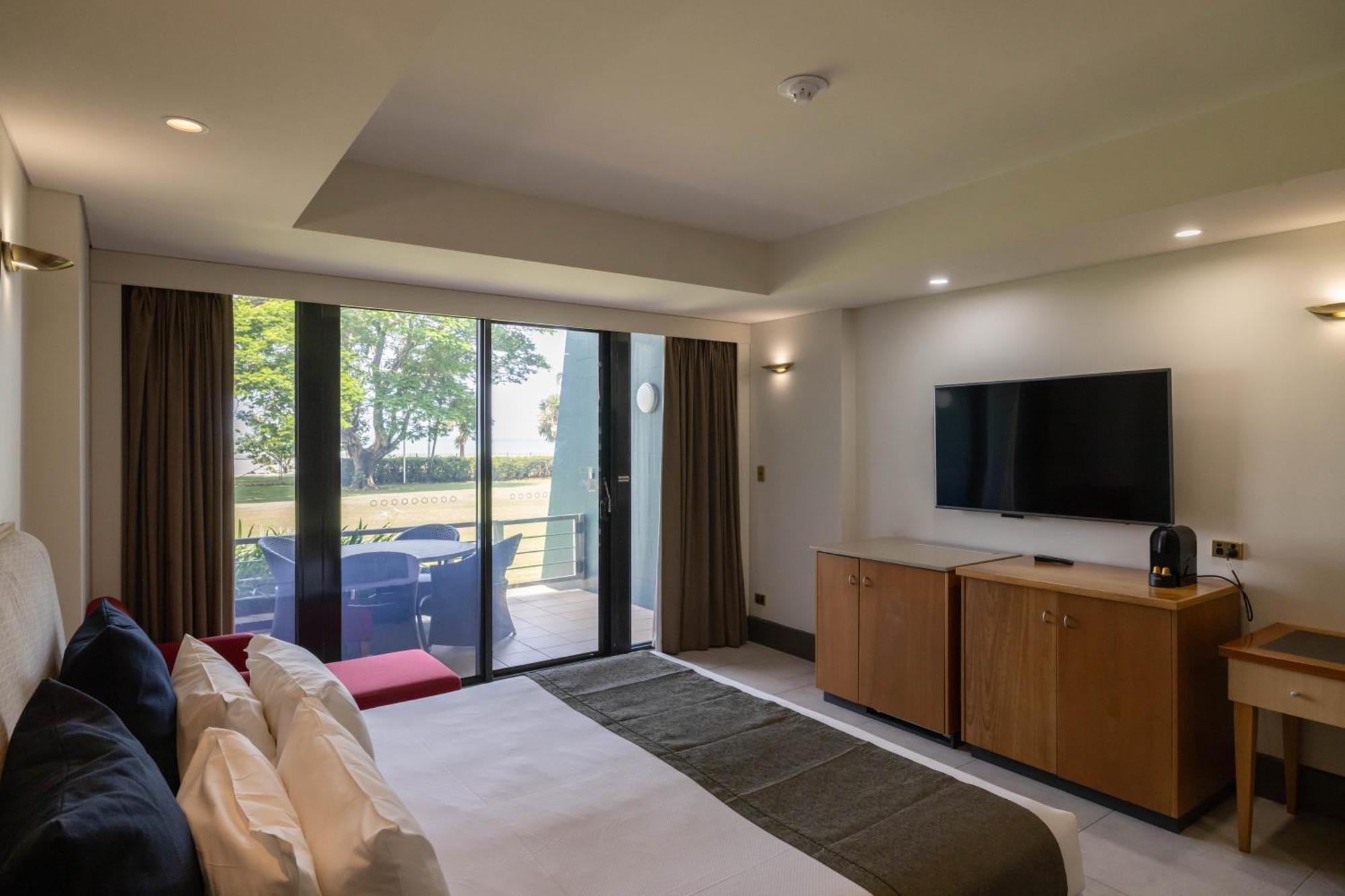 مندل بيتش كاسينو ومنتجع داروين المظهر الخارجي الصورة A room at the hotel